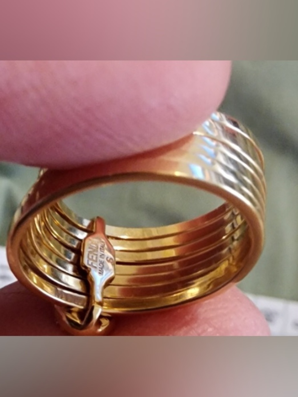 Authentic Fendi Crystal Multi (7) Band Ring Gold Tone Size 6–6.5 Wide Statement - Picture 7 of 7